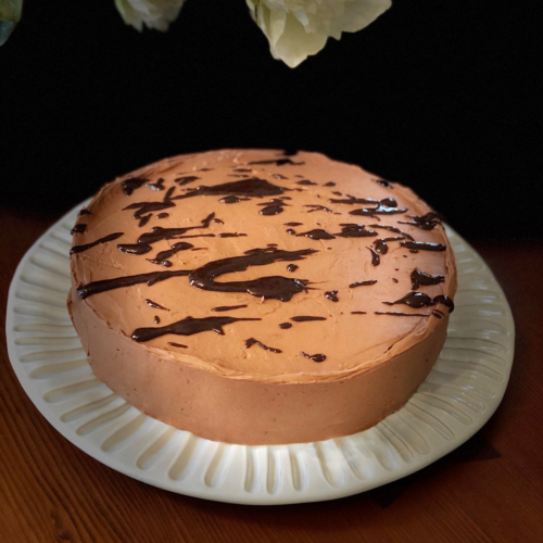 chocolate creamy layer cake